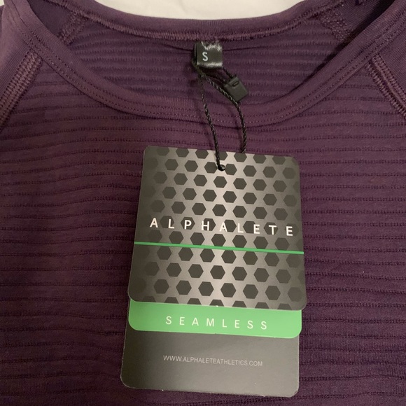 Alphalete Revival Leggings & Seamless Top - Picture 2 of 4